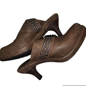 Women's Frye Mules Clogs Brown Leather US 6.5B Studs Heels Western Cowgirl
